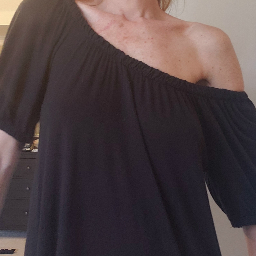Daisy Fuentes top